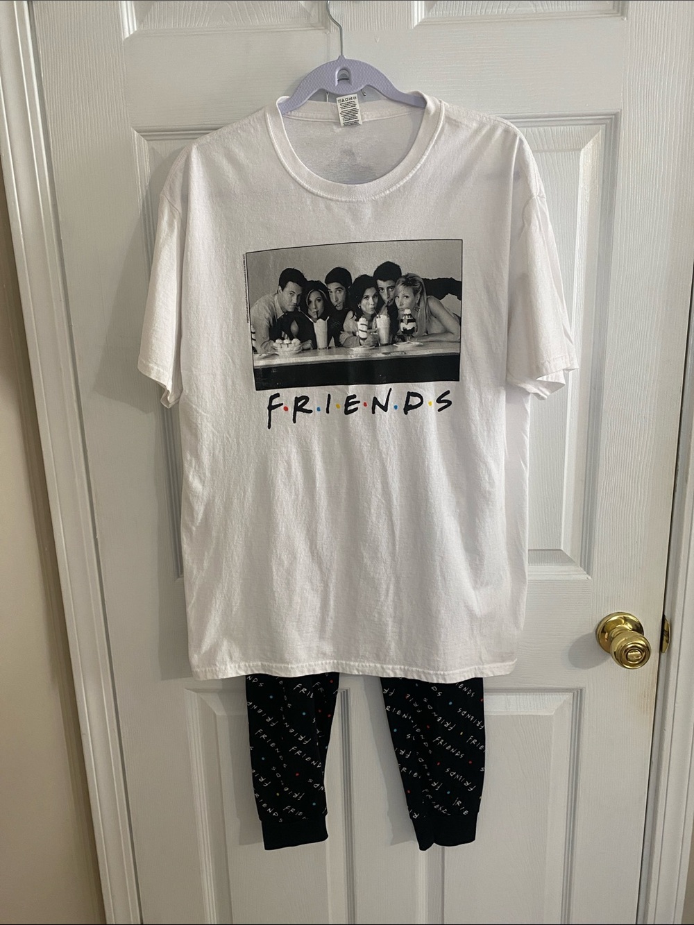 Fruit of the Loom White Graphic Pajamas, Black Photo Print. LARGE TOP, S-BOTTOM